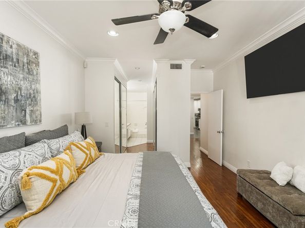 2542 W MacArthur Boulevard 143, Santa Ana CA 92704