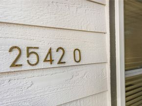 2542 W MacArthur Boulevard 143, Santa Ana CA 92704