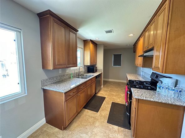 7635 El Capitan Way, Buena Park CA 90620