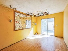 1194 S Lucerne Boulevard, Los Angeles CA 90019