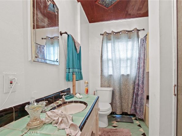 159 E 105th Street, Los Angeles CA 90003