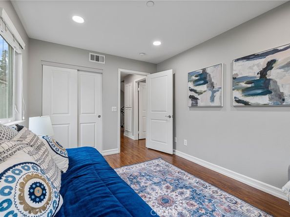 78 N Sierra Bonita Avenue 2, Pasadena CA 91106