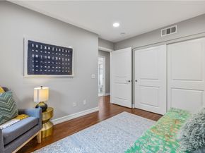 78 N Sierra Bonita Avenue 2, Pasadena CA 91106