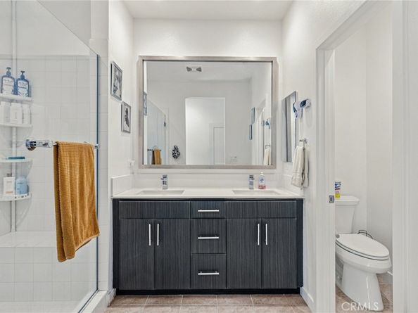 2520 Valentina 6, Commerce CA 90040