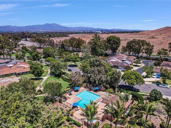 4 Dogwood N, Irvine CA 92612