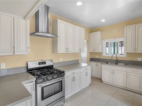 1017 W 99th Street, Los Angeles CA 90044