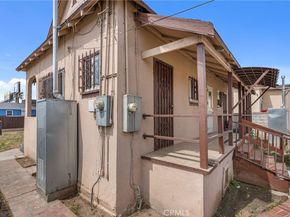 1017 W 99th Street, Los Angeles CA 90044