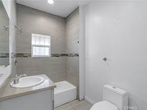 1017 W 99th Street, Los Angeles CA 90044