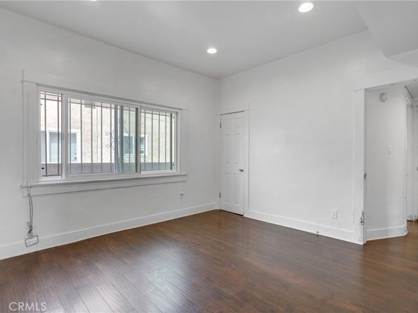 1017 W 99th Street, Los Angeles CA 90044