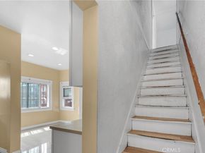 1017 W 99th Street, Los Angeles CA 90044