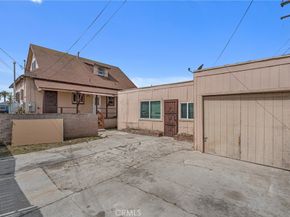 1017 W 99th Street, Los Angeles CA 90044