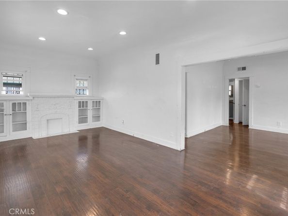 1017 W 99th Street, Los Angeles CA 90044
