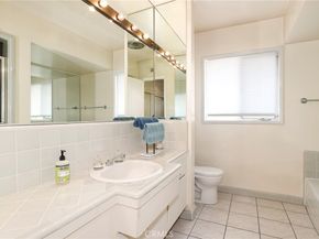 767 S Orange Grove Boulevard 3, Pasadena CA 91105