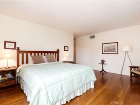 767 S Orange Grove Boulevard 3, Pasadena CA 91105
