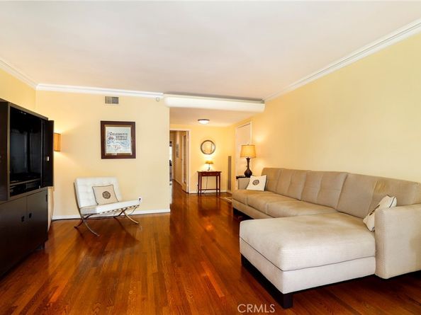 767 S Orange Grove Boulevard 3, Pasadena CA 91105