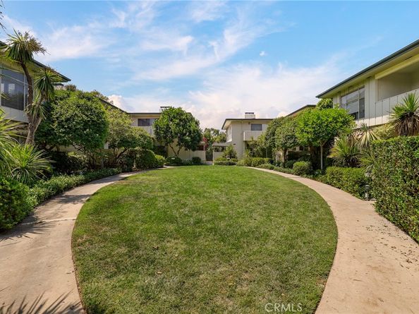 767 S Orange Grove Boulevard 3, Pasadena CA 91105