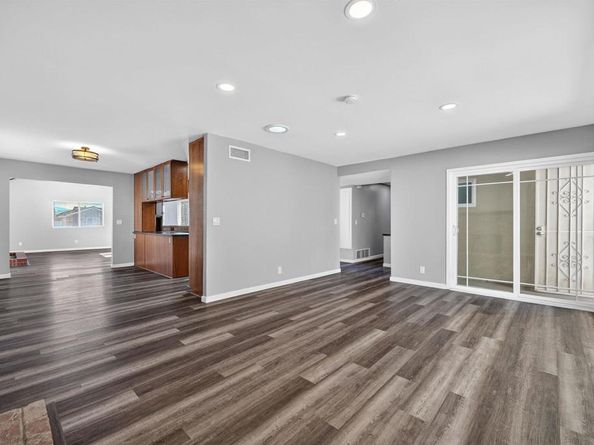 652 La Sombra Drive, El Cajon CA 92020