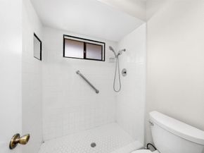 275 HiHill Way, El Cajon CA 92020