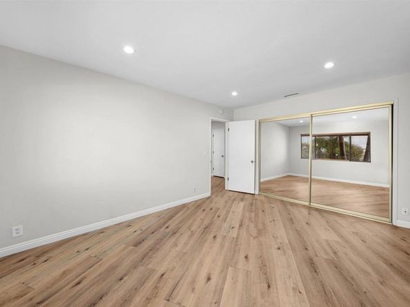 275 HiHill Way, El Cajon CA 92020