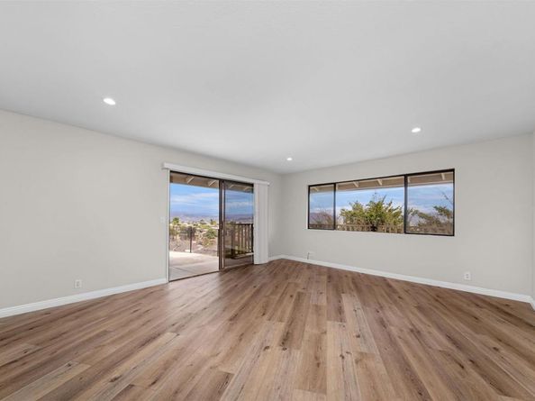 275 HiHill Way, El Cajon CA 92020