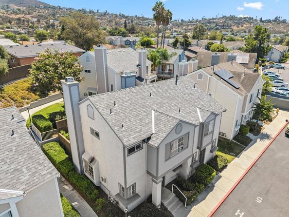 2126 Kings View Circle, Spring Valley CA 91977