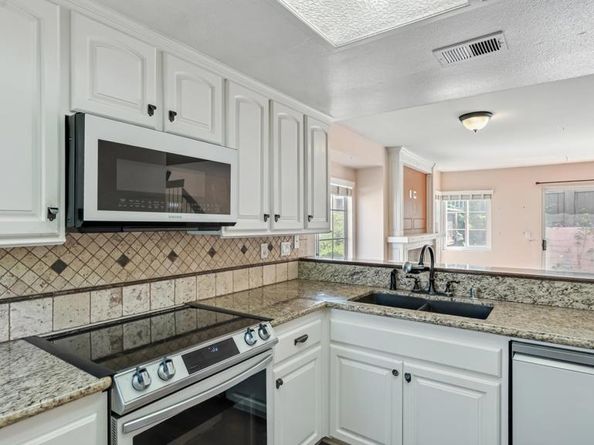 2126 Kings View Circle, Spring Valley CA 91977