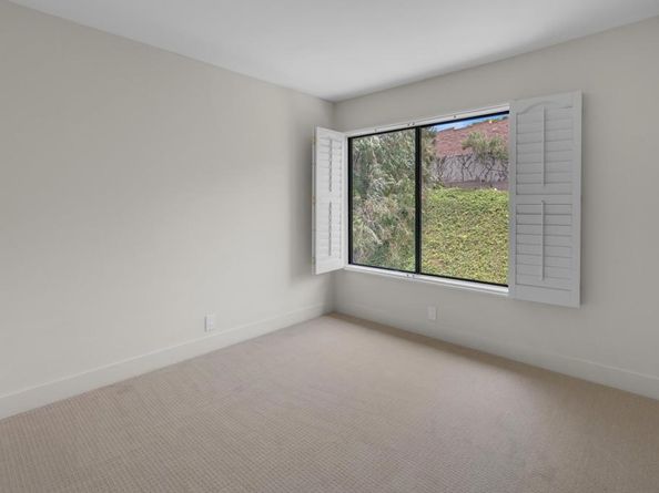 22 Seaview Dr S, Rolling Hills Estates CA 90274