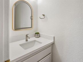 1527 Avenida Rosa, Chula Vista CA 91911