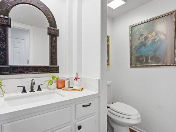 2505 Whispering Palms Loop, Chula Vista CA 91915