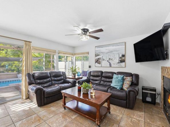 2505 Whispering Palms Loop, Chula Vista CA 91915