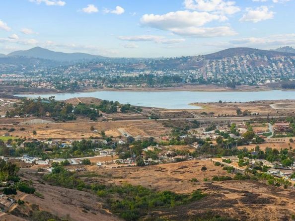 4120 Country Trail, Bonita CA 91902