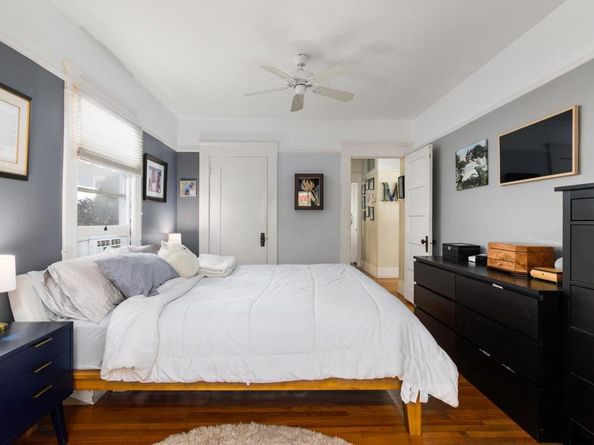 3915 Falcon St, San Diego CA 92103