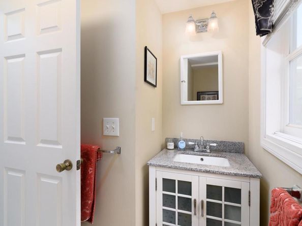 3915 Falcon St, San Diego CA 92103