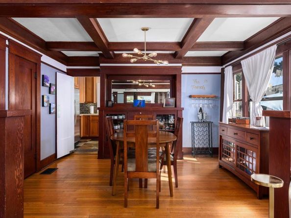 3915 Falcon St, San Diego CA 92103