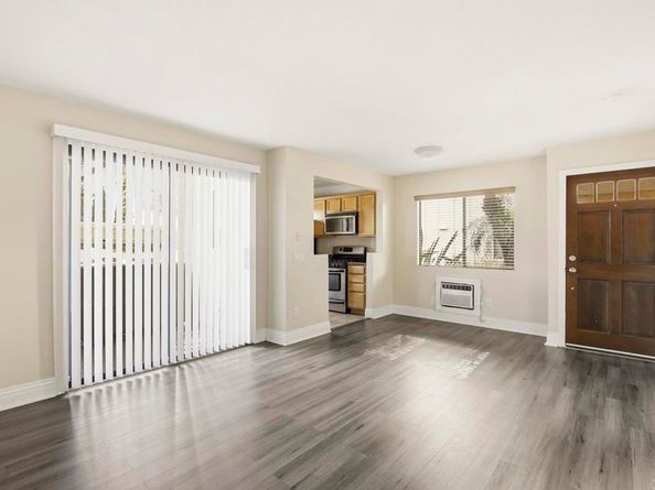 8215 Jade Coast Road 82, San Diego CA 92126