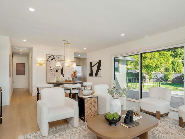 10330 Columbus Ave, San Fernando CA 91345