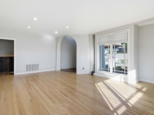 3144 Dove Street, San Diego CA 92103