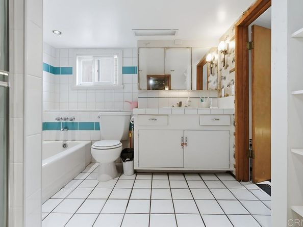 3144 Dove Street, San Diego CA 92103