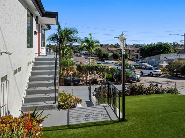 3120 Poe Street, San Diego CA 92106