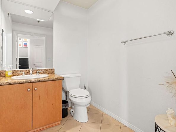 924 Hornblend Street 210, San Diego CA 92109