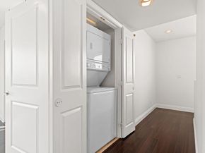 924 Hornblend Street 210, San Diego CA 92109