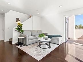 924 Hornblend Street 210, San Diego CA 92109