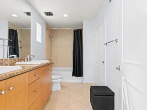 924 Hornblend Street 210, San Diego CA 92109