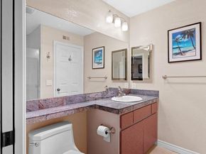 1806 McKee St A9, San Diego CA 92110