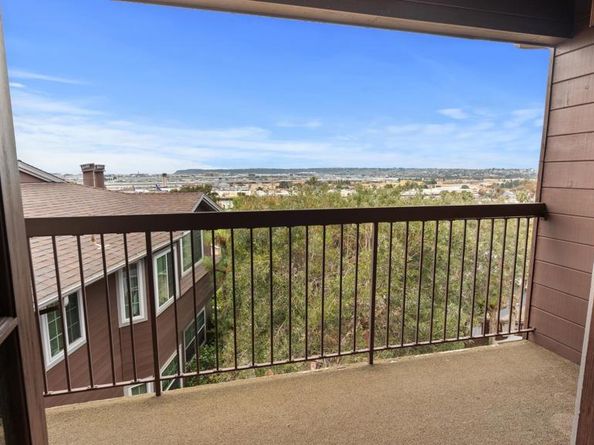 1806 McKee St A9, San Diego CA 92110