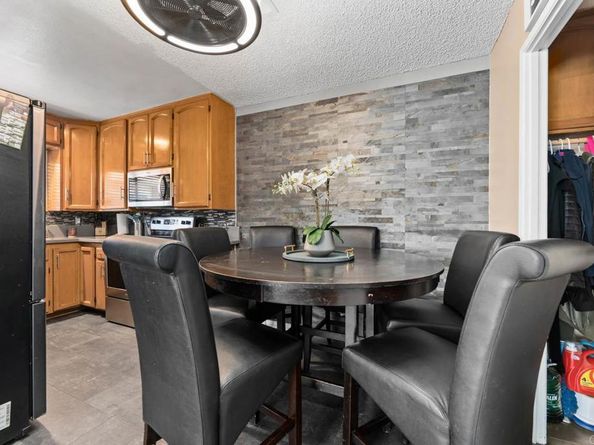 321 Sun Court, El Cajon CA 92021