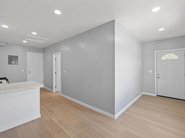 11153 Acaso Way, Mira Mesa CA 92126