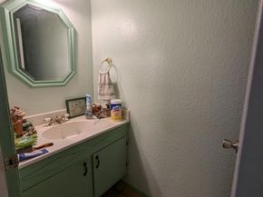 1660 Lomacita  Terrace, El Cajon CA 92021