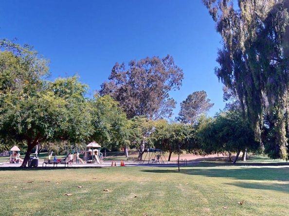 8340 Via Sonoma F, La Jolla CA 92037