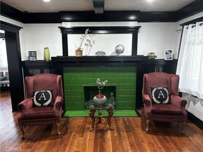 4727 Oakwood Avenue, Los Angeles CA 90004